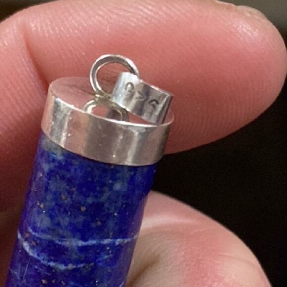 Blue Lapis Pendant set in Sterling Silver - Picture 7 of 9